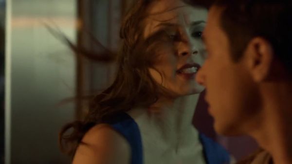 Pretty_Little_Liars_S03E13_BluRay_Rip_720p_Dual_Audio_WWW_TORRENTDOSFILMES_COM_1547.jpg