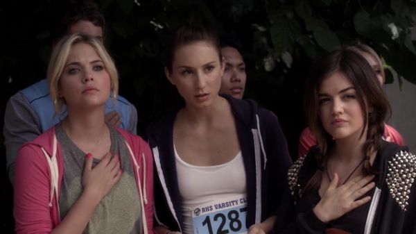 Pretty_Little_Liars_S03E14_BluRay_Rip_720p_Dual_Audio_WWW_TORRENTDOSFILMES_COM_1932.jpg