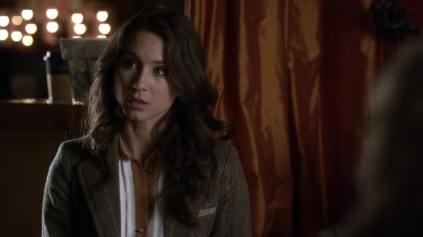 Pretty_Little_Liars_S03E15_BluRay_Rip_720p_Dual_Audio_WWW_TORRENTDOSFILMES_COM_0349.jpg