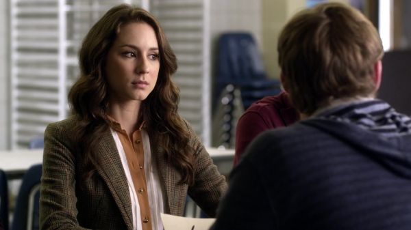 Pretty_Little_Liars_S03E15_BluRay_Rip_720p_Dual_Audio_WWW_TORRENTDOSFILMES_COM_0774.jpg