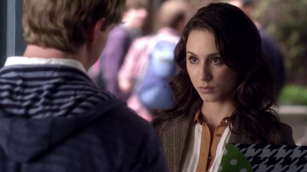 Pretty_Little_Liars_S03E15_BluRay_Rip_720p_Dual_Audio_WWW_TORRENTDOSFILMES_COM_0890.jpg