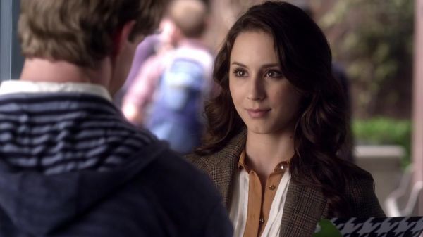Pretty_Little_Liars_S03E15_BluRay_Rip_720p_Dual_Audio_WWW_TORRENTDOSFILMES_COM_0893.jpg