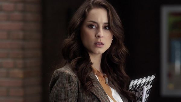 Pretty_Little_Liars_S03E15_BluRay_Rip_720p_Dual_Audio_WWW_TORRENTDOSFILMES_COM_0909.jpg