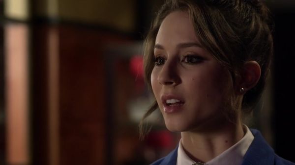 Pretty_Little_Liars_S03E15_BluRay_Rip_720p_Dual_Audio_WWW_TORRENTDOSFILMES_COM_2210.jpg