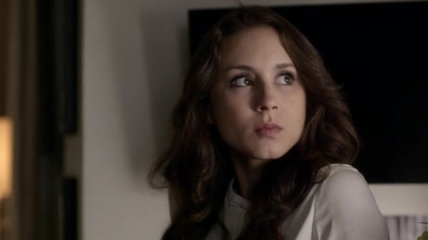Pretty_Little_Liars_S03E16_BluRay_Rip_720p_Dual_Audio_WWW_TORRENTDOSFILMES_COM_1751.jpg
