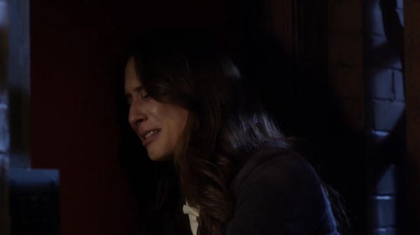 Pretty_Little_Liars_S03E16_BluRay_Rip_720p_Dual_Audio_WWW_TORRENTDOSFILMES_COM_2559.jpg