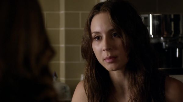 Pretty_Little_Liars_S03E17_BluRay_Rip_720p_Dual_Audio_WWW_TORRENTDOSFILMES_COM_1547.jpg