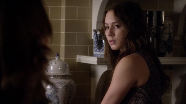 Pretty_Little_Liars_S03E17_BluRay_Rip_720p_Dual_Audio_WWW_TORRENTDOSFILMES_COM_1571.jpg