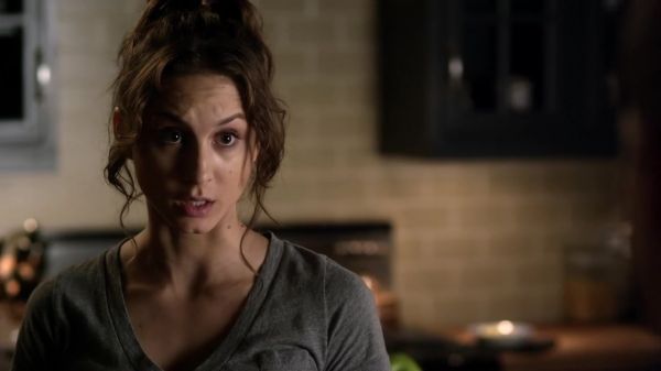 Pretty_Little_Liars_S03E19_BluRay_Rip_720p_Dual_Audio_WWW_TORRENTDOSFILMES_COM_1055.jpg