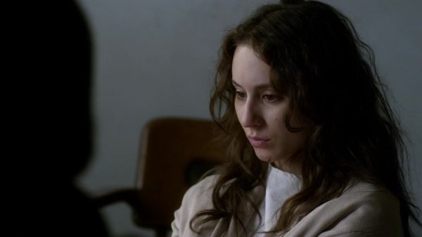 Pretty_Little_Liars_S03E22_BluRay_Rip_720p_Dual_Audio_WWW_TORRENTDOSFILMES_COM_0585.jpg