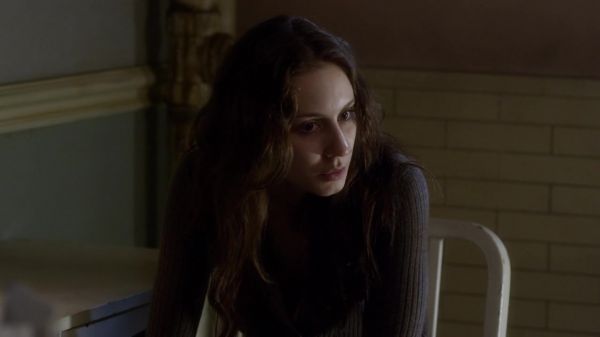 Pretty_Little_Liars_S03E22_BluRay_Rip_720p_Dual_Audio_WWW_TORRENTDOSFILMES_COM_1429.jpg