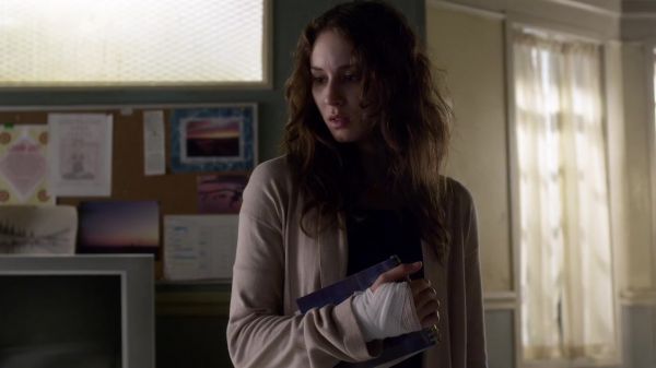Pretty_Little_Liars_S03E22_BluRay_Rip_720p_Dual_Audio_WWW_TORRENTDOSFILMES_COM_2208.jpg