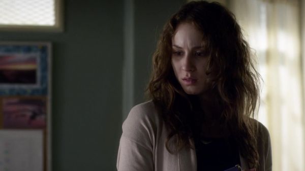 Pretty_Little_Liars_S03E22_BluRay_Rip_720p_Dual_Audio_WWW_TORRENTDOSFILMES_COM_2215.jpg