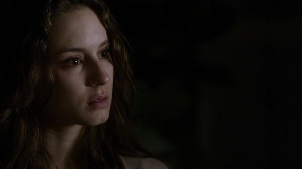 Pretty_Little_Liars_S03E22_BluRay_Rip_720p_Dual_Audio_WWW_TORRENTDOSFILMES_COM_2491.jpg