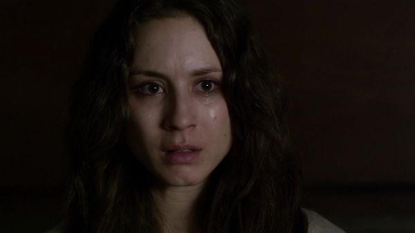 Pretty_Little_Liars_S03E22_BluRay_Rip_720p_Dual_Audio_WWW_TORRENTDOSFILMES_COM_2557.jpg