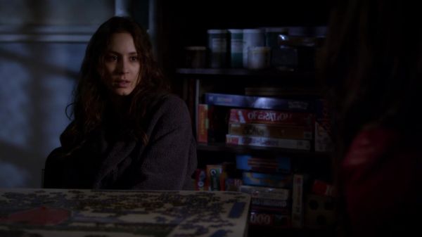 Pretty_Little_Liars_S03E23_BluRay_Rip_720p_Dual_Audio_WWW_TORRENTDOSFILMES_COM_0097.jpg