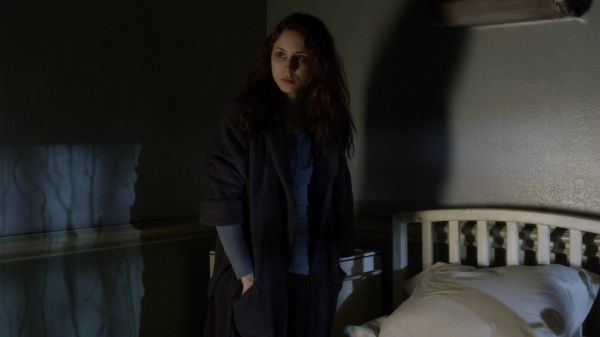 Pretty_Little_Liars_S03E23_BluRay_Rip_720p_Dual_Audio_WWW_TORRENTDOSFILMES_COM_0203.jpg
