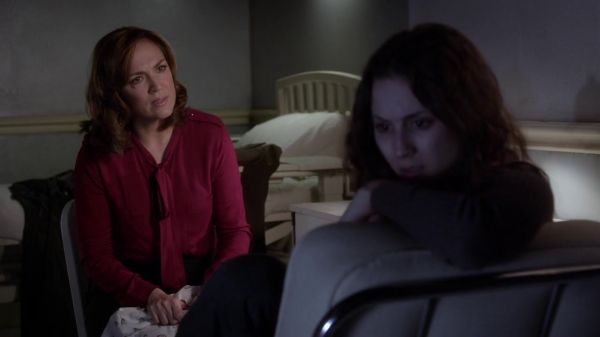 Pretty_Little_Liars_S03E23_BluRay_Rip_720p_Dual_Audio_WWW_TORRENTDOSFILMES_COM_0876.jpg