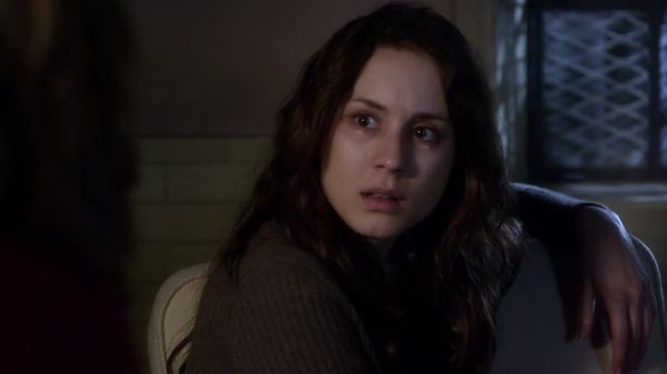 Pretty_Little_Liars_S03E23_BluRay_Rip_720p_Dual_Audio_WWW_TORRENTDOSFILMES_COM_0970.jpg
