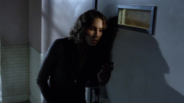 Pretty_Little_Liars_S03E23_BluRay_Rip_720p_Dual_Audio_WWW_TORRENTDOSFILMES_COM_1058.jpg