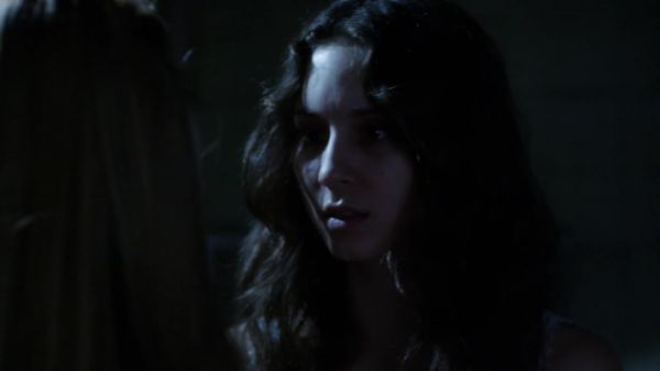 Pretty_Little_Liars_S03E23_BluRay_Rip_720p_Dual_Audio_WWW_TORRENTDOSFILMES_COM_2045.jpg