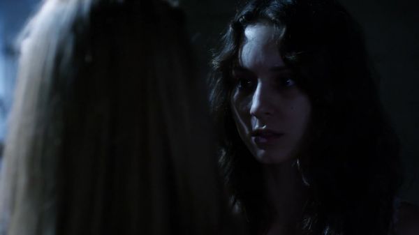 Pretty_Little_Liars_S03E23_BluRay_Rip_720p_Dual_Audio_WWW_TORRENTDOSFILMES_COM_2046.jpg