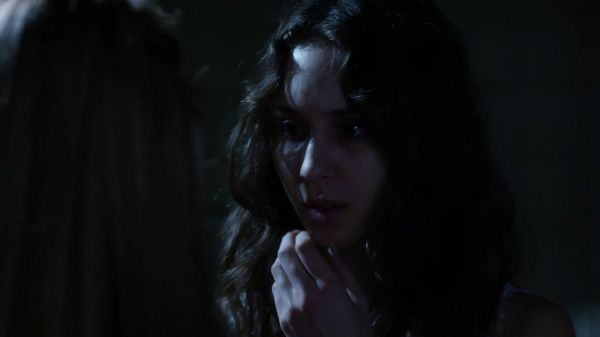 Pretty_Little_Liars_S03E23_BluRay_Rip_720p_Dual_Audio_WWW_TORRENTDOSFILMES_COM_2053.jpg