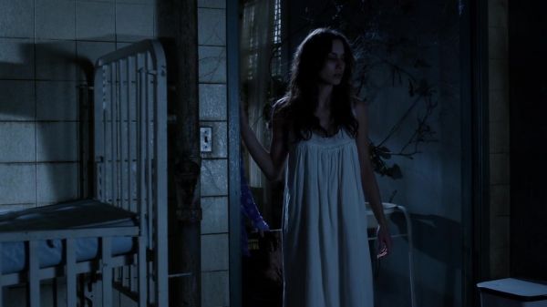 Pretty_Little_Liars_S03E23_BluRay_Rip_720p_Dual_Audio_WWW_TORRENTDOSFILMES_COM_2087.jpg
