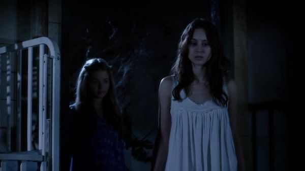 Pretty_Little_Liars_S03E23_BluRay_Rip_720p_Dual_Audio_WWW_TORRENTDOSFILMES_COM_2096.jpg