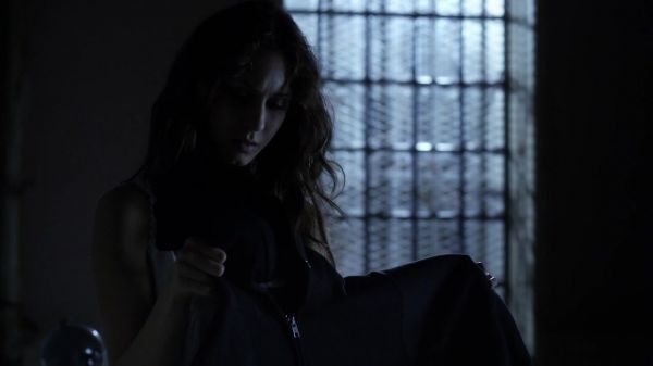 Pretty_Little_Liars_S03E23_BluRay_Rip_720p_Dual_Audio_WWW_TORRENTDOSFILMES_COM_2570.jpg