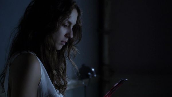 Pretty_Little_Liars_S03E23_BluRay_Rip_720p_Dual_Audio_WWW_TORRENTDOSFILMES_COM_2582.jpg