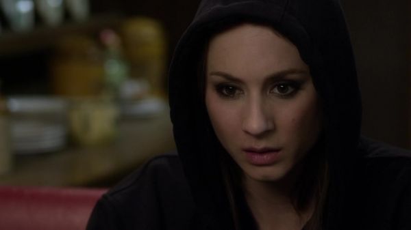 Pretty_Little_Liars_S03E24_BluRay_Rip_720p_Dual_Audio_WWW_TORRENTDOSFILMES_COM_0949.jpg