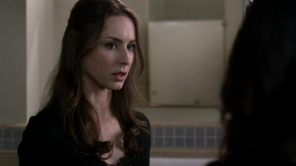 Pretty_Little_Liars_S03E24_BluRay_Rip_720p_Dual_Audio_WWW_TORRENTDOSFILMES_COM_1668.jpg