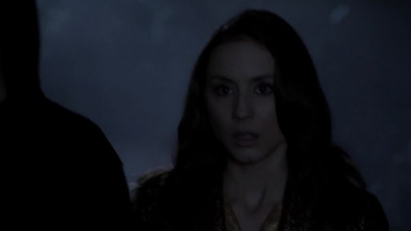 Pretty_Little_Liars_S03E24_BluRay_Rip_720p_Dual_Audio_WWW_TORRENTDOSFILMES_COM_1982.jpg