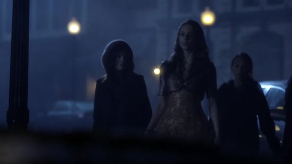 Pretty_Little_Liars_S03E24_BluRay_Rip_720p_Dual_Audio_WWW_TORRENTDOSFILMES_COM_2419.jpg