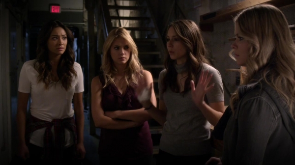 Pretty_Little_Liars_S05E01_Mini_720p_WEB-DL_Dual_RMZ-Dinho_2213.jpg