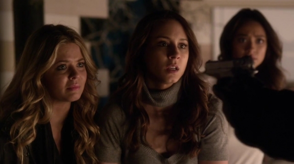 Pretty_Little_Liars_S05E01_Mini_720p_WEB-DL_Dual_RMZ-Dinho_2302.jpg