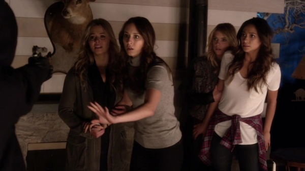 Pretty_Little_Liars_S05E01_Mini_720p_WEB-DL_Dual_RMZ-Dinho_2318.jpg