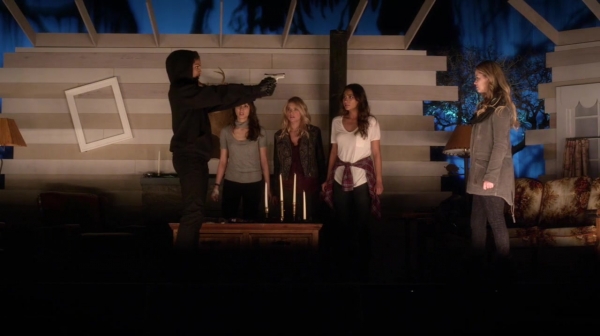 Pretty_Little_Liars_S05E01_Mini_720p_WEB-DL_Dual_RMZ-Dinho_2346.jpg