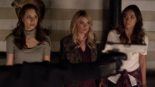 Pretty_Little_Liars_S05E01_Mini_720p_WEB-DL_Dual_RMZ-Dinho_2349.jpg