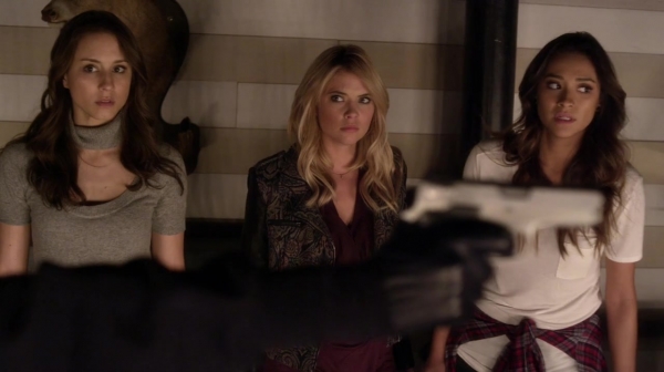 Pretty_Little_Liars_S05E01_Mini_720p_WEB-DL_Dual_RMZ-Dinho_2355.jpg