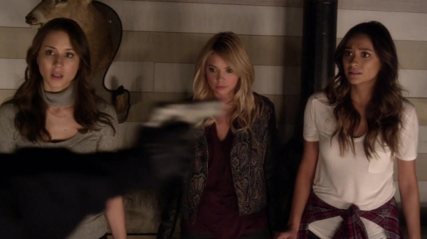 Pretty_Little_Liars_S05E01_Mini_720p_WEB-DL_Dual_RMZ-Dinho_2370.jpg