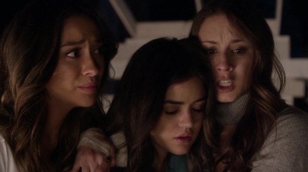Pretty_Little_Liars_S05E01_Mini_720p_WEB-DL_Dual_RMZ-Dinho_2447.jpg