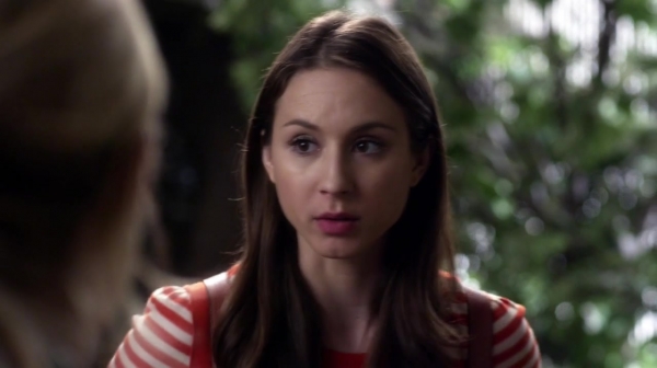 Pretty_Little_Liars_S05E03_Mini_720p_WEB-DL_Dual_RMZ-Dinho_0436.jpg