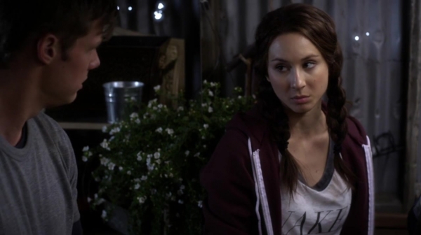 Pretty_Little_Liars_S05E04_Mini_720p_WEB-DL_Dual_RMZ-Dinho_1077.jpg