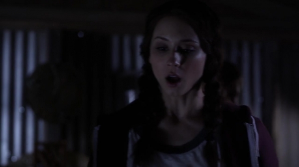 Pretty_Little_Liars_S05E04_Mini_720p_WEB-DL_Dual_RMZ-Dinho_1094.jpg