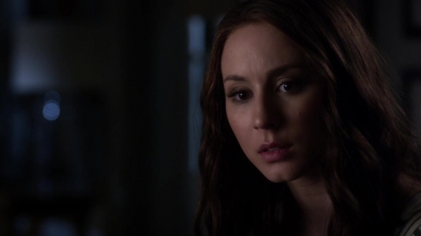 Pretty_Little_Liars_S05E05_Mini_720p_WEB-DL_Dual_RMZ-Dinho_0305.jpg