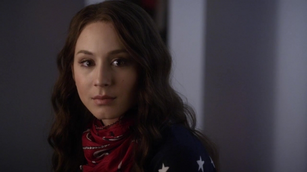 Pretty_Little_Liars_S05E05_Mini_720p_WEB-DL_Dual_RMZ-Dinho_1035.jpg