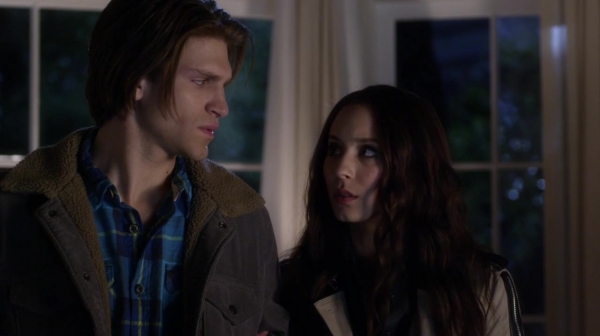 Pretty_Little_Liars_S05E05_Mini_720p_WEB-DL_Dual_RMZ-Dinho_2452.jpg