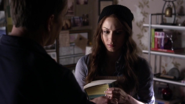 Pretty_Little_Liars_S05E06_Mini_720p_WEB-DL_Dual_RMZ-Dinho_0415.jpg